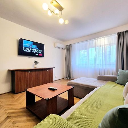 Tranquil Unirii Residence - Elegant & Spacious Living With Parking Steps From Parliament Bukarest Exterior foto