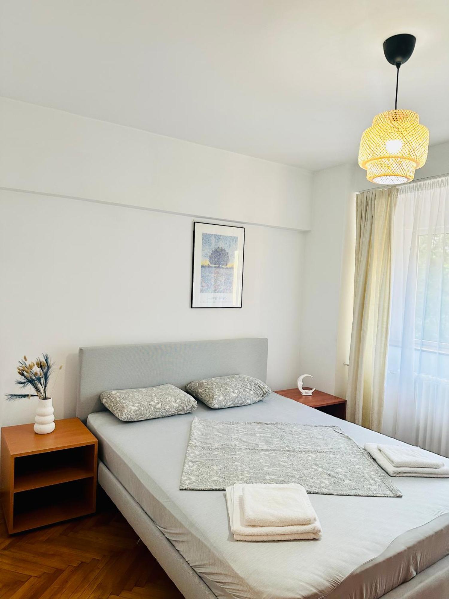 Tranquil Unirii Residence - Elegant & Spacious Living With Parking Steps From Parliament Bukarest Exterior foto