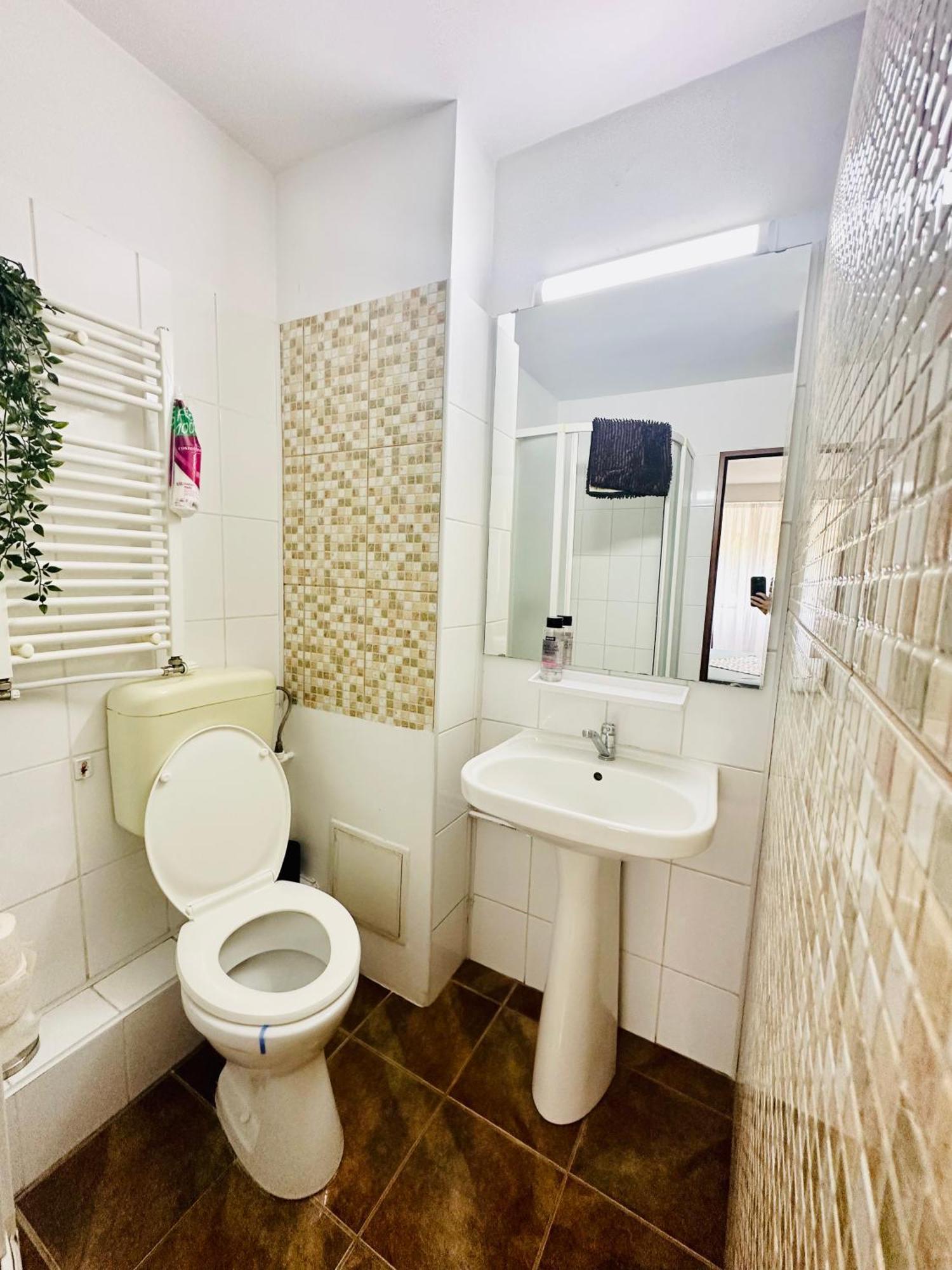 Tranquil Unirii Residence - Elegant & Spacious Living With Parking Steps From Parliament Bukarest Exterior foto