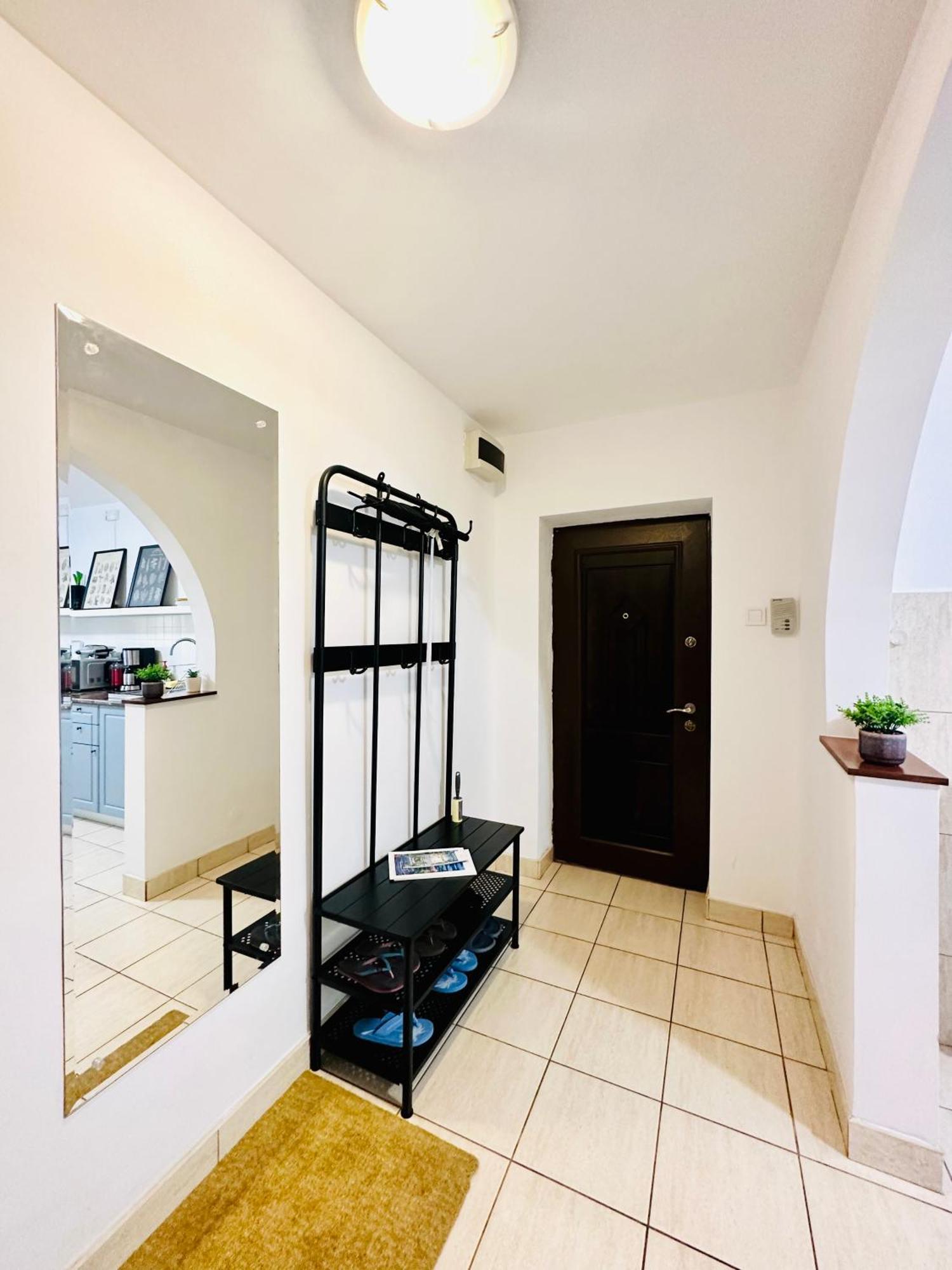 Tranquil Unirii Residence - Elegant & Spacious Living With Parking Steps From Parliament Bukarest Exterior foto